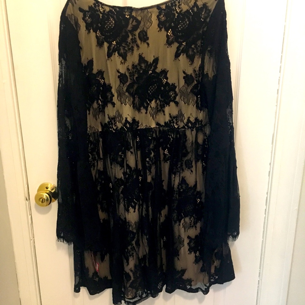 Xhilleration black and nude lace dress